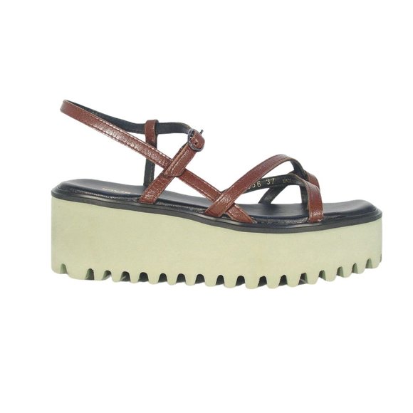 ALL BLACK $189 Strappy Platform Toe Ring Sandals Women's 37/7 - Picture 1 of 13